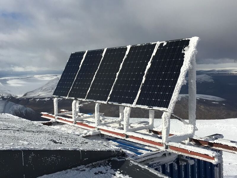 1.35 kWp PV-system with Luxor Solar modules at Spitzbergen - Norway